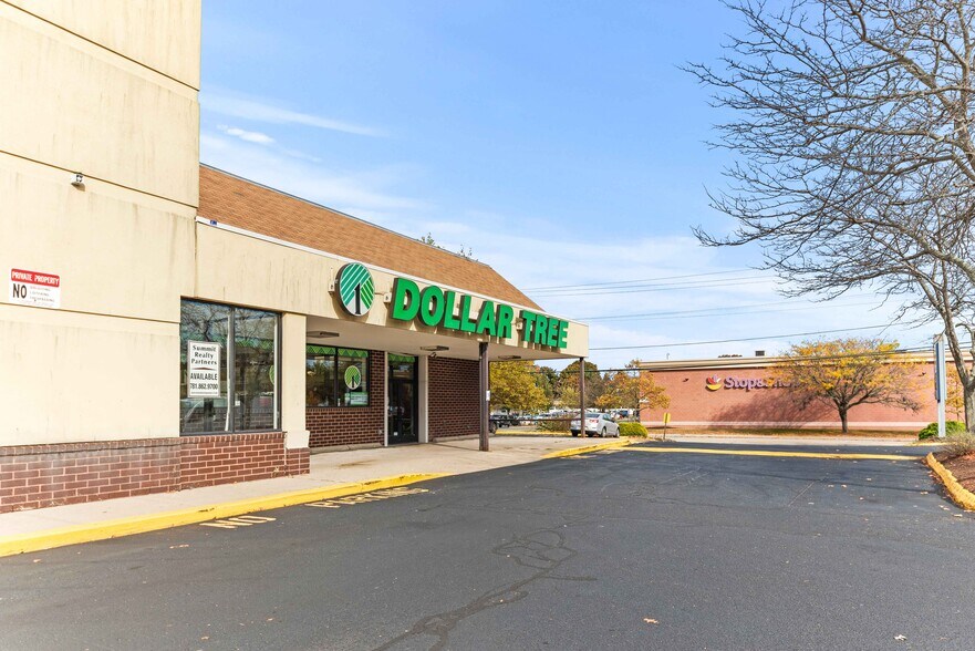 More Photos Of 2485 Warwick Ave, Warwick Unknown For Lease