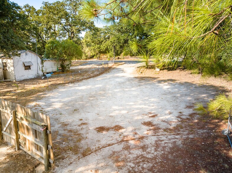 More Photos Of 547 Highway 95 S, Elgin Land For Sale