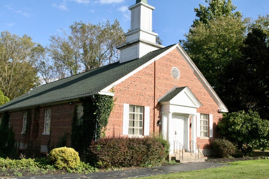 More Photos Of 10909 Chippewa Rd, Brecksville Religious Facility For Sale