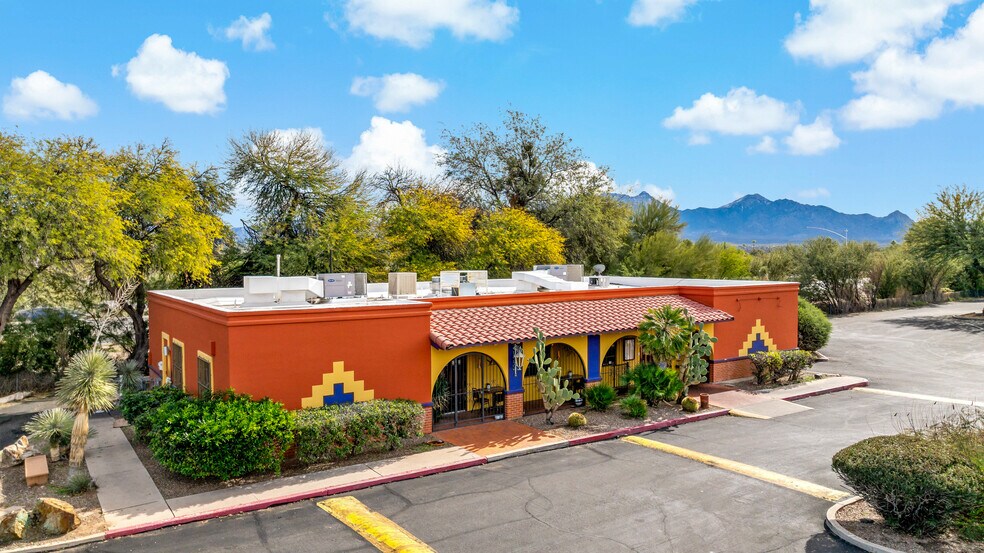 More Photos Of 101-126 S La Canada Dr, Green Valley Unknown For Lease