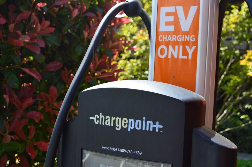 More Photos Of 5225 Hellyer Ave, San Jose Unknown For Lease