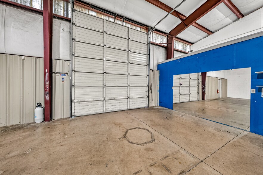 More Photos Of 729 Welch St, Medford Warehouse For Sale
