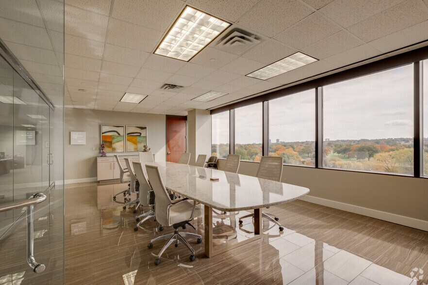 More Photos Of 2431 E 61st St, Tulsa Office For Lease