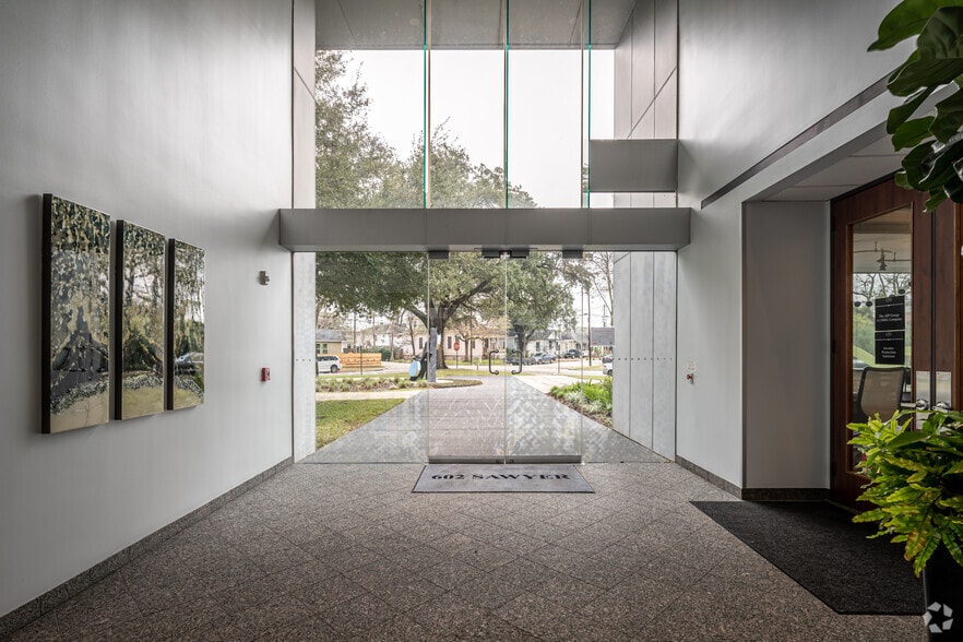 More Photos Of 602 Sawyer St, Houston Office For Lease