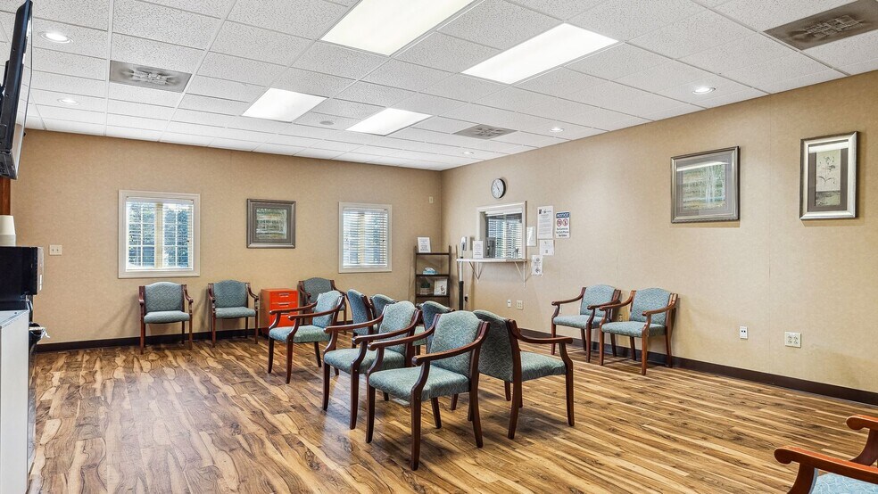 More Photos Of 2149 Valleygate Dr, Fayetteville Medical For Sale