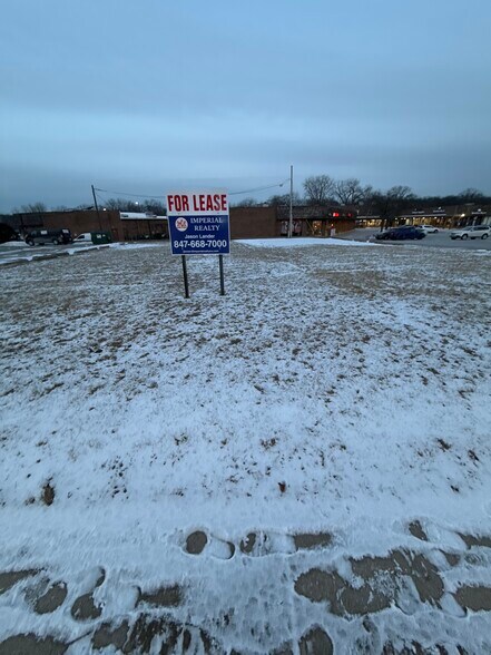 More Photos Of 51 S Milwaukee Ave, Wheeling Land For Lease