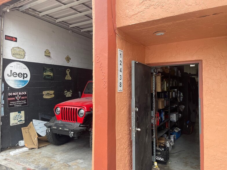 More Photos Of 12432-12454 SW 128th St, Miami Warehouse For Sale