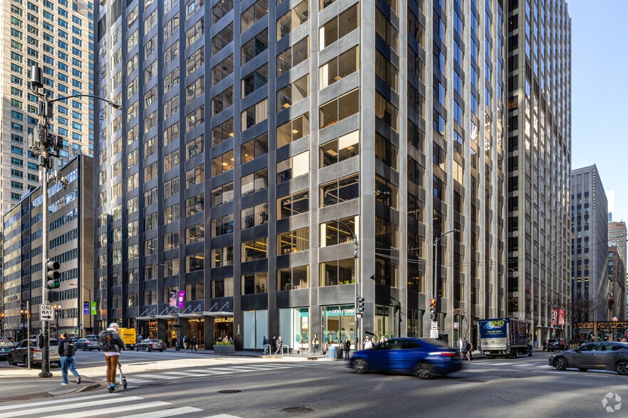 Primary Photo Of 230 W Monroe St, Chicago Office For Lease