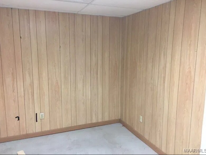 More Photos Of 1015 River Falls St, Andalusia Office For Sale