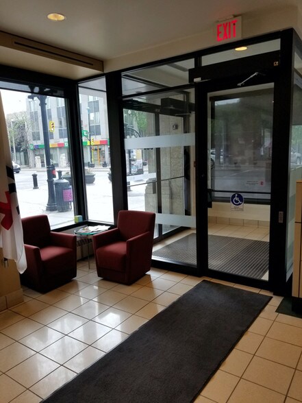 More Photos Of 111 2 Ave S, Saskatoon Office For Lease