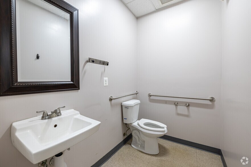 Photo of 1st Floor Ste L