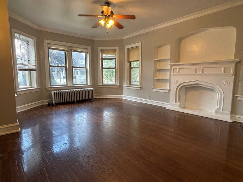 More Photos Of 9017 S Bishop St, Chicago Apartments For Sale