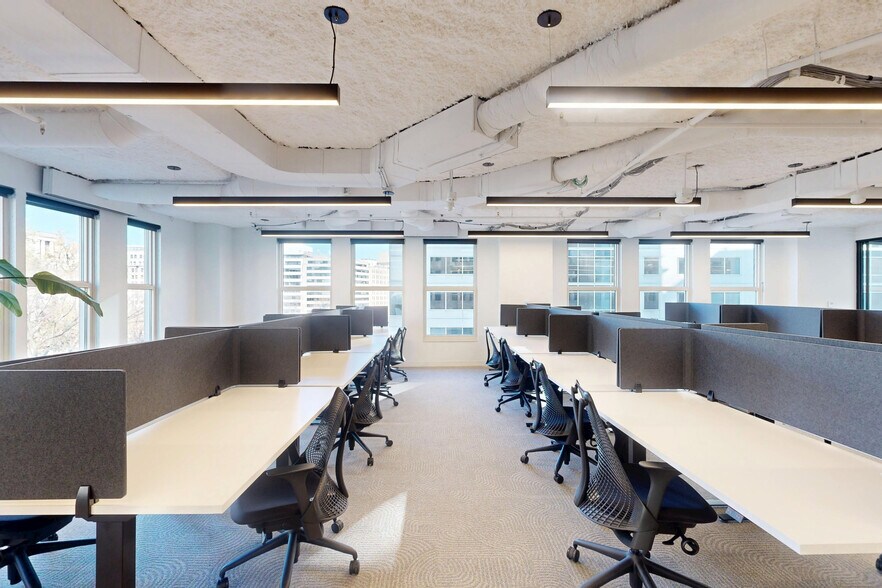 More Photos Of 875 15th St NW, Washington Coworking Space