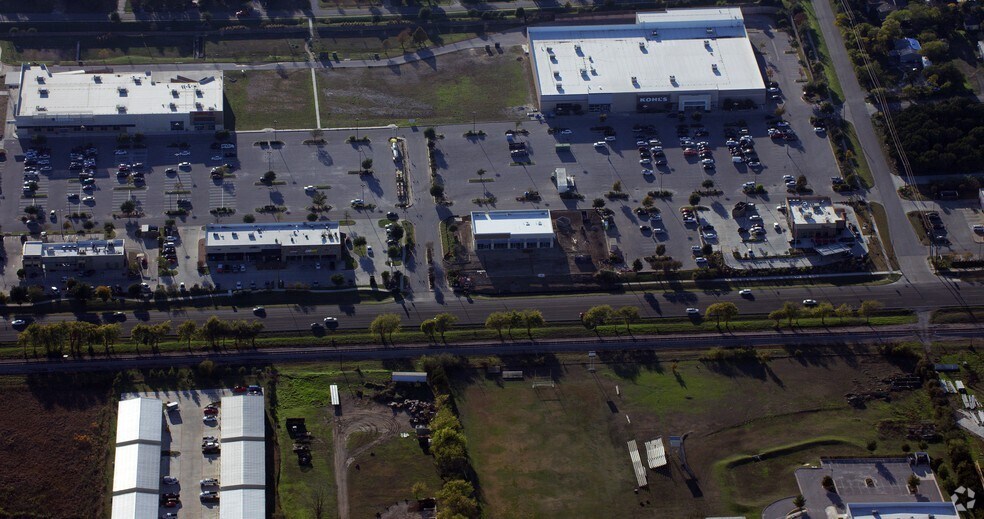 More Photos Of 1395 US Highway 183, Leander Unknown For Lease