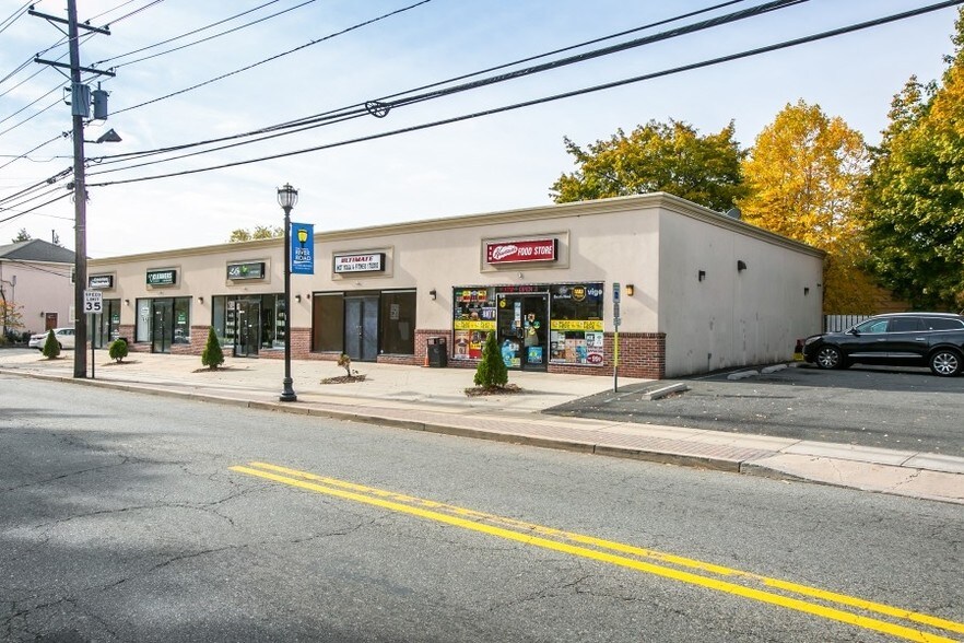 More Photos Of 10-16 River Rd, Fair Lawn Freestanding For Lease