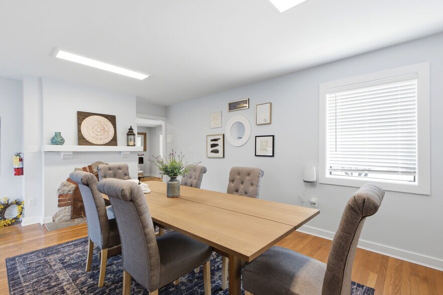 More Photos Of 7266 Far Hills Ave, Centerville Loft Creative Space For Sale