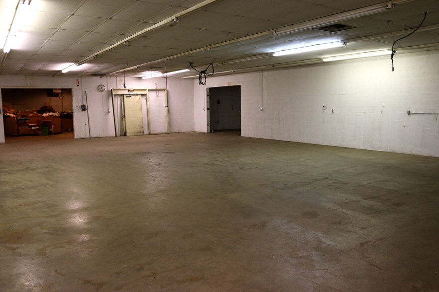 More Photos Of 10240 Thor Dr, Freeland Warehouse For Sale