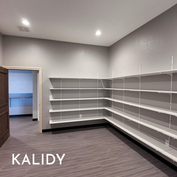 More Photos Of 2220 NW 164th St, Edmond Office For Sale