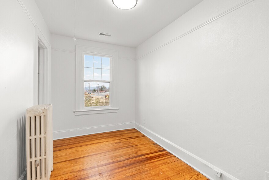 More Photos Of 15115 Forest Road, Forest Office For Lease