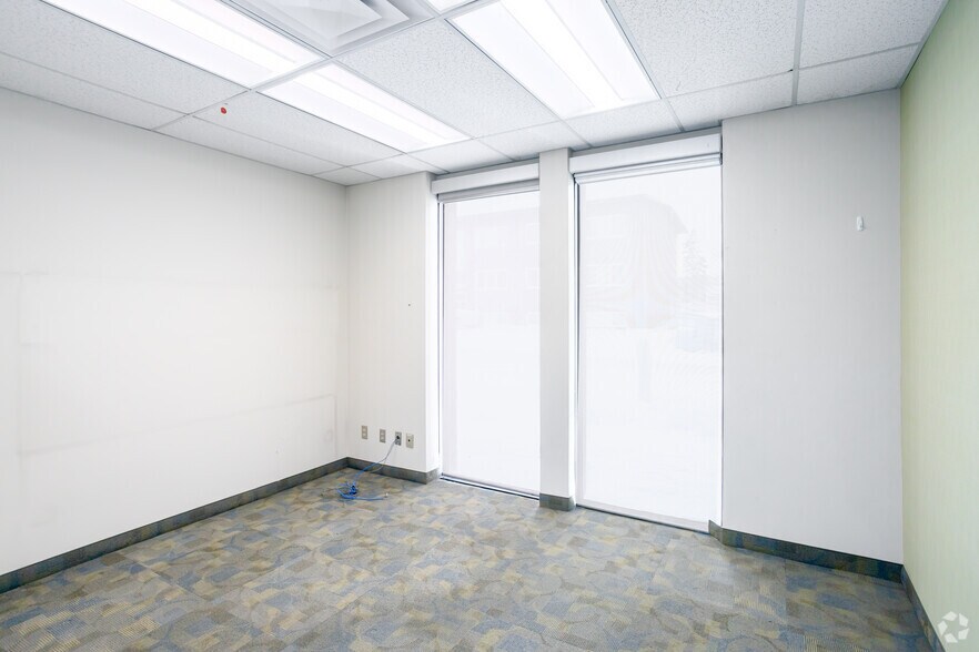 More Photos Of 10303 107th Ave NW, Edmonton Storefront For Lease