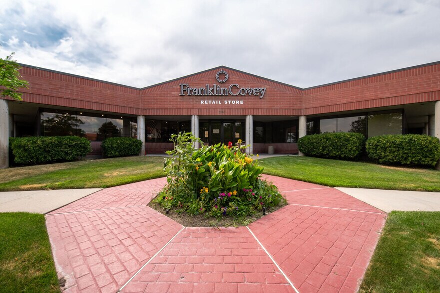 More Photos Of 2650 S Decker Lake Blvd, Salt Lake City Unknown For Lease
