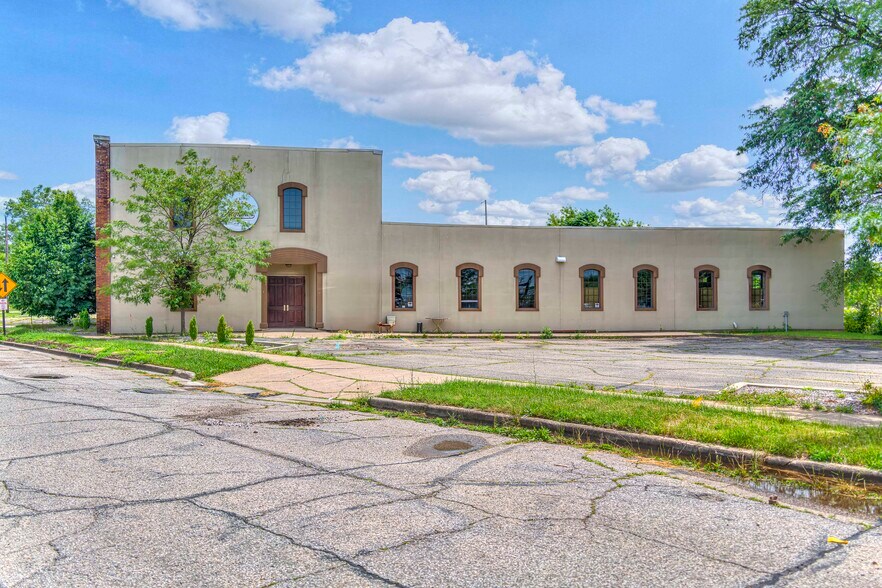 More Photos Of 409 Hupp Ave, Jackson Flex For Sale