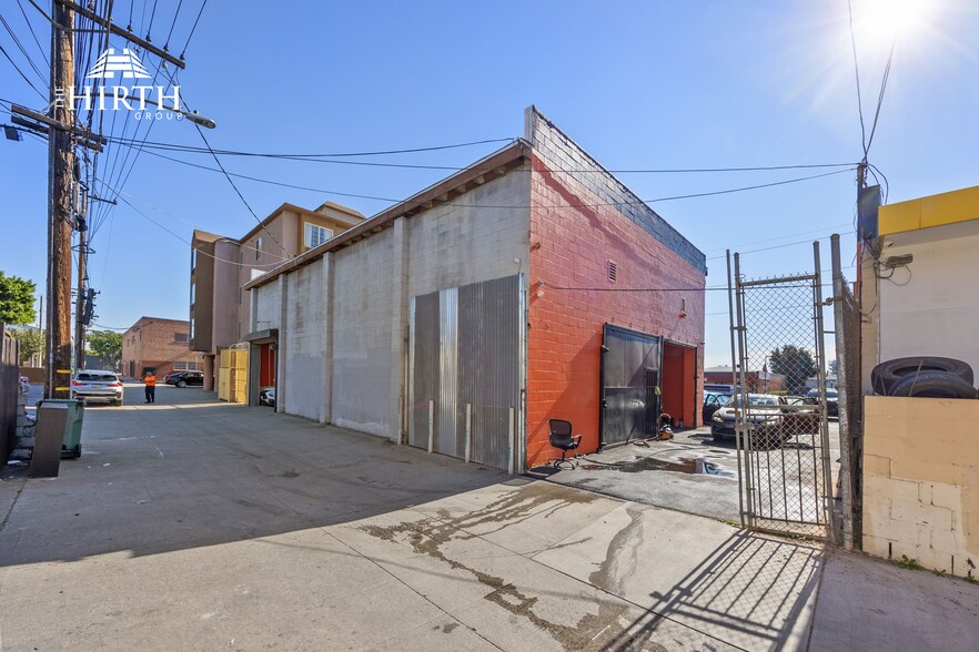 More Photos Of 4761 W Century Blvd, Inglewood Storefront For Sale