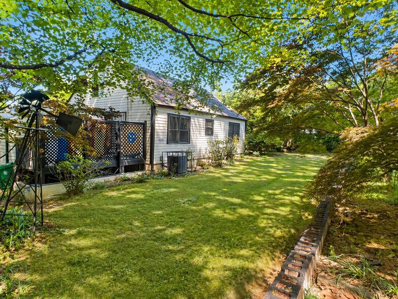 More Photos Of 1463 Church St, Decatur Office Residential For Sale