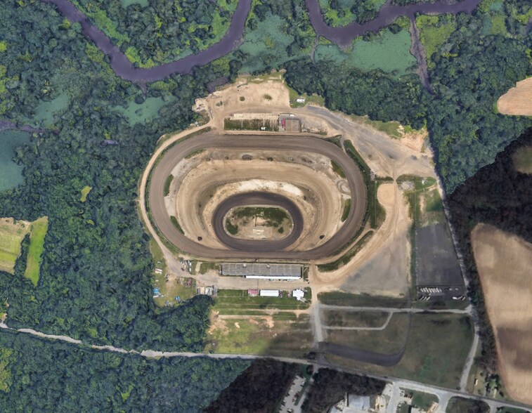 More Photos Of 83 Floodgate Rd, Logan Township Land For Lease