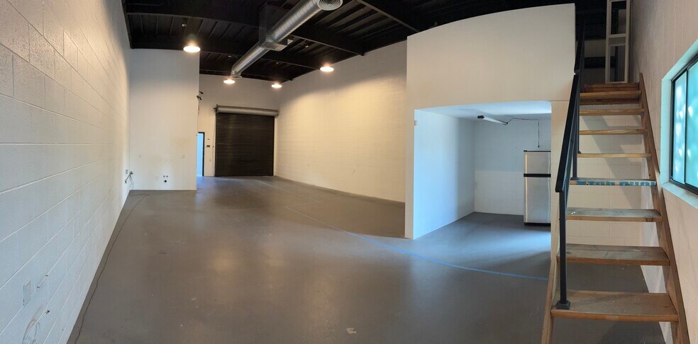 Primary Photo Of 3307 W Burbank Blvd, Burbank Loft Creative Space For Lease