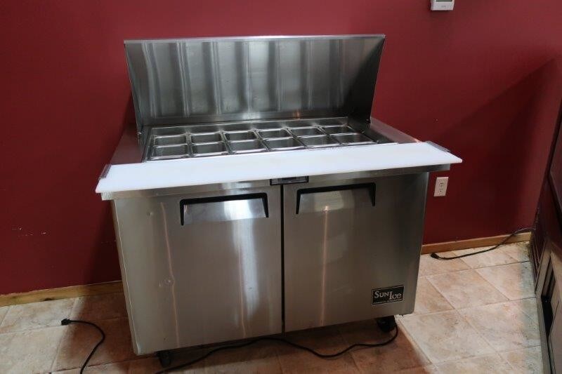 More Photos Of 71 Commerce St, Hickory Supermarket For Sale