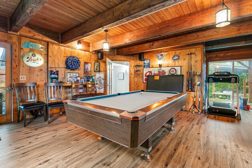 More Photos Of 4777 Guide Meridian, Bellingham Industrial For Sale