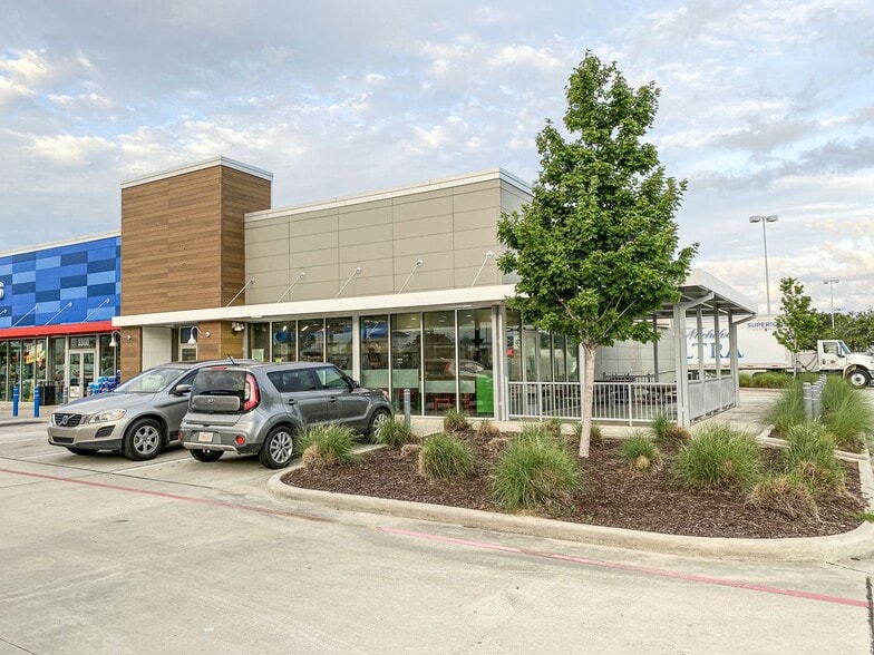 Primary Photo Of 3300 Ambassador Caffery Pky, Lafayette Storefront For Lease