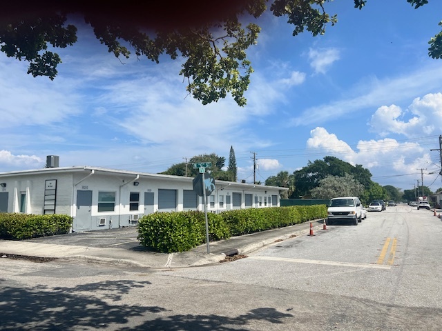 Primary Photo Of 526-528 N G St, Lake Worth Light Distribution For Lease