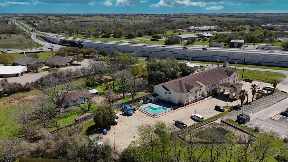 More Photos Of 2209 Highway 290 E, Brenham Hotel For Sale