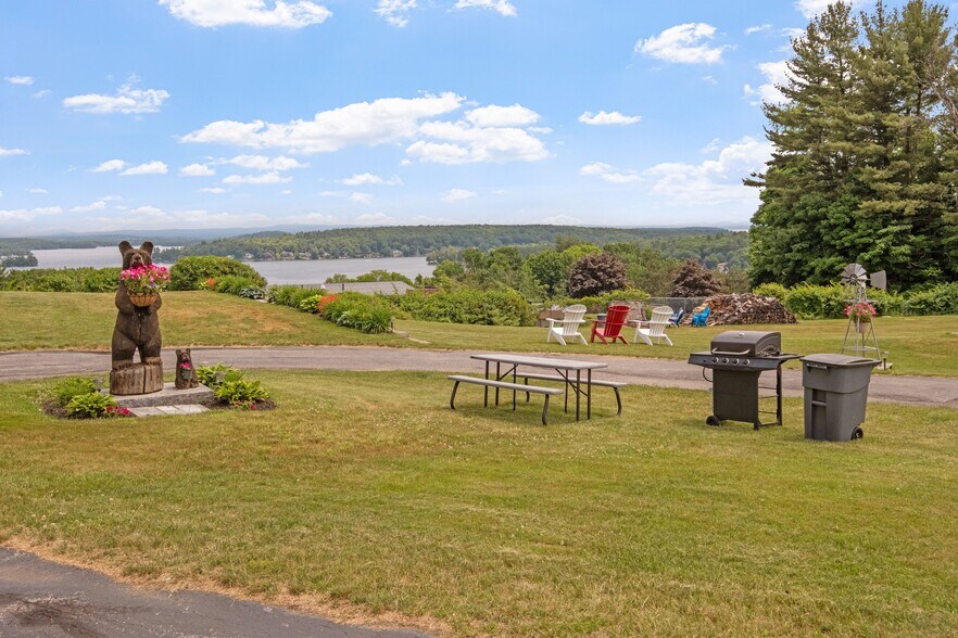 More Photos Of 291 Endicott St N, Laconia Hotel For Sale