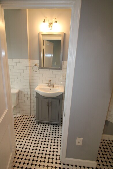 More Photos Of 5331 Bell St, Houston Apartments For Sale