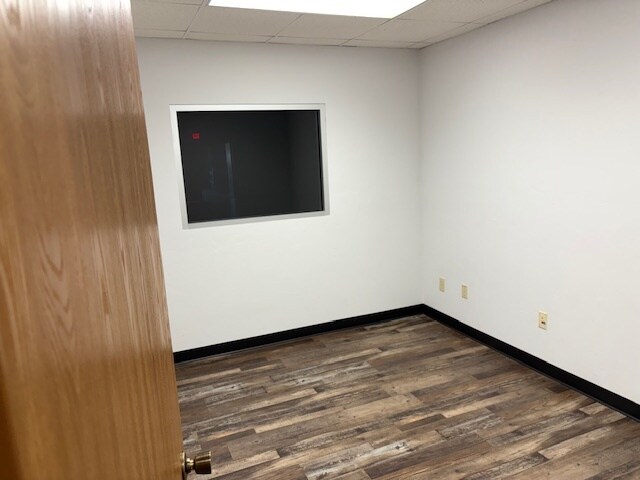 More Photos Of 941 Ashwaubenon St, Green Bay Unknown For Lease