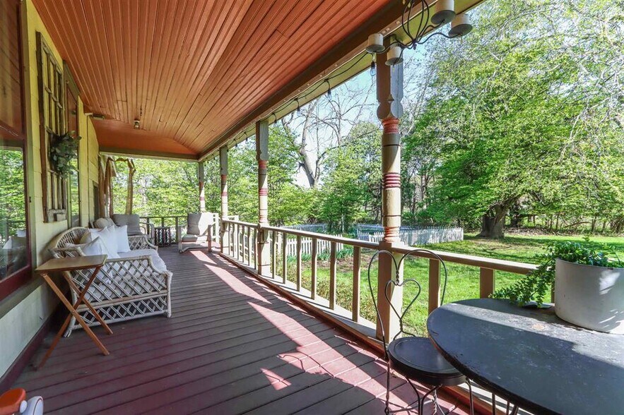 More Photos Of E3192 Apple Tree Ln, Waupaca Hospitality For Sale