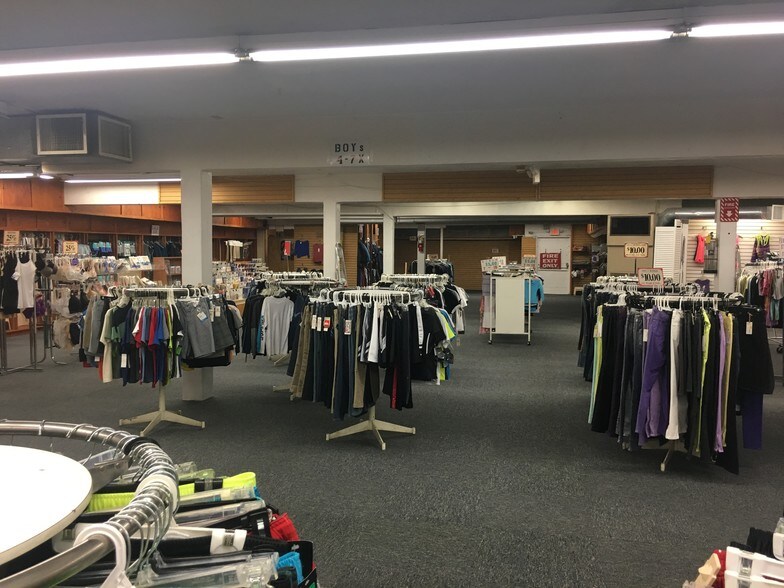 More Photos Of 21 Columbus Ave, Tuckahoe Storefront For Sale