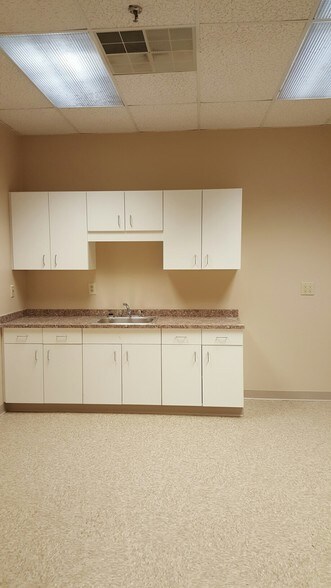 More Photos Of 8 Industrial Way, Salem Light Distribution For Lease