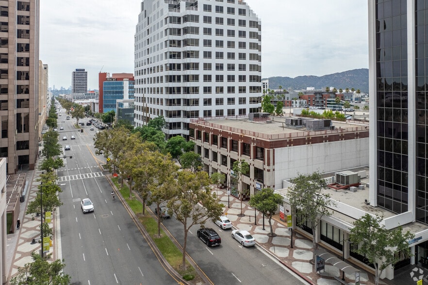 More Photos Of 525 N Brand Blvd, Glendale Office For Lease