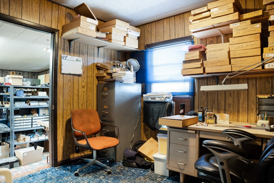 More Photos Of 754 N State St, Orem Freestanding For Sale