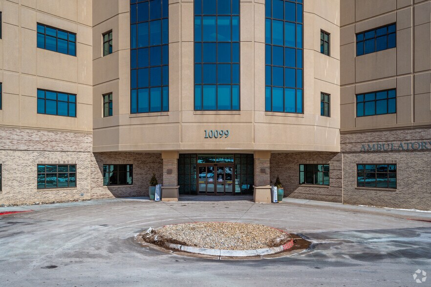 More Photos Of 10535 Park Meadows Blvd, Lone Tree Unknown For Lease