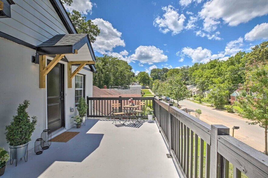 More Photos Of 1026 Ashby Grv SW, Atlanta Apartments For Sale
