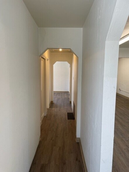 More Photos Of 966 W Winton Ave, Hayward Storefront Retail Residential For Sale