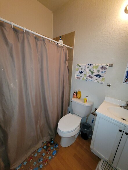 More Photos Of 10911 Baltic St, San Antonio Apartments For Sale