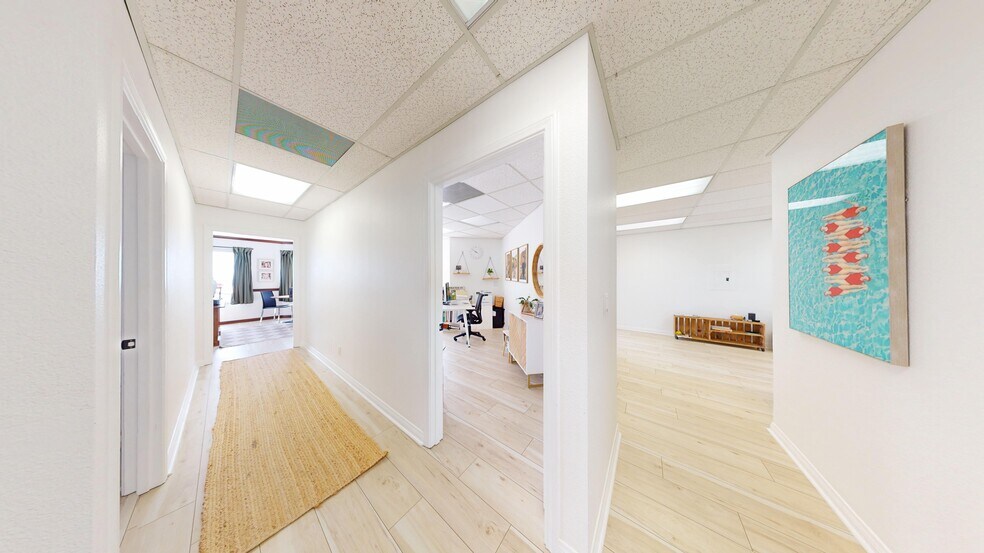 More Photos Of 105 Avenida De La Estrella, San Clemente Office For Sale