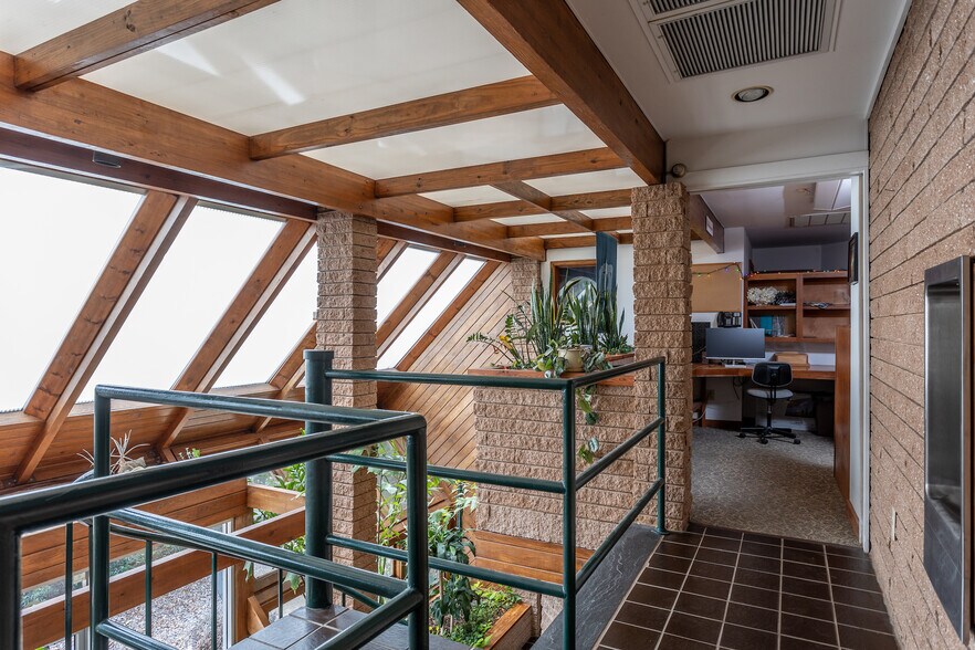 More Photos Of 850 W Morgan St, Raleigh Loft Creative Space For Sale