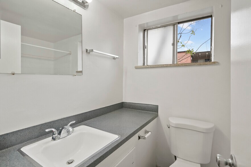 More Photos Of 1351 Xenia St, Denver Apartments For Sale